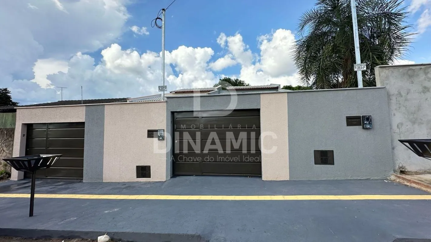 (ID 08)Casa 2 Quartos com Suíte e Quintal Gramado no Dom Bosco II ? Completa e A...