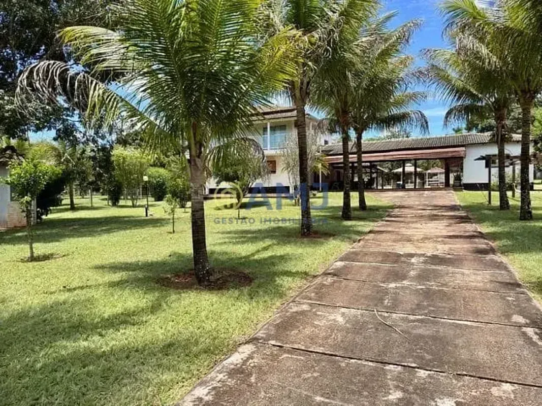 Chácara em Condomínio Fechado Paraíso Tropical Goiânia5.000 m² terrenoCasa princ...