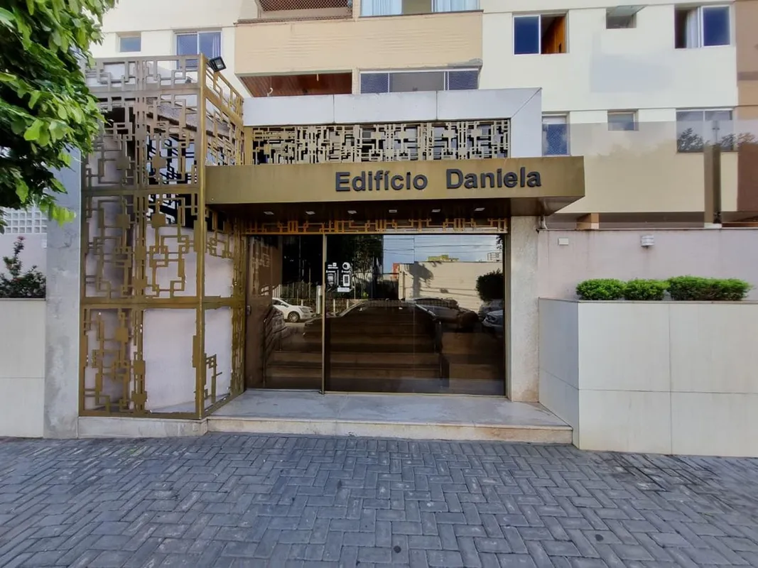 Apartamento 3 Quartos Reformado no Setor Aeroporto – Edifício DanielaExcelente o...