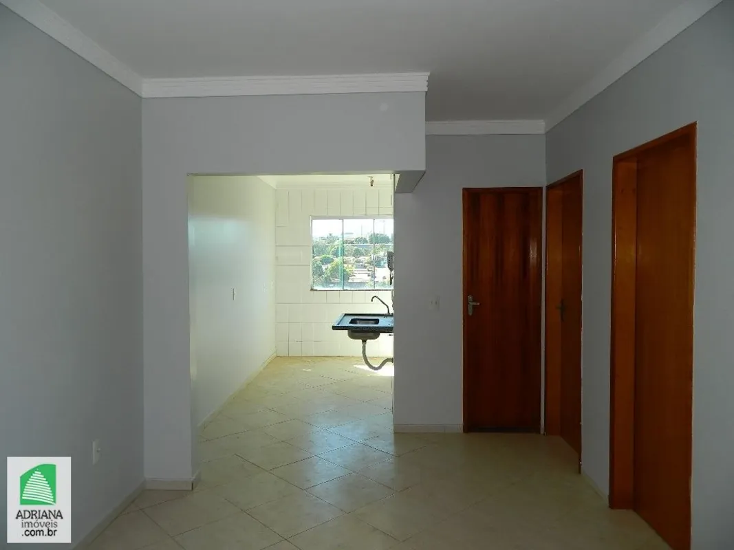 2 QUARTOS, SALA BANHEIRO SOCIAL, COZINHA, ÁREA DE SERVIÇOS, 1 VAGA DE GARAGEM . ...