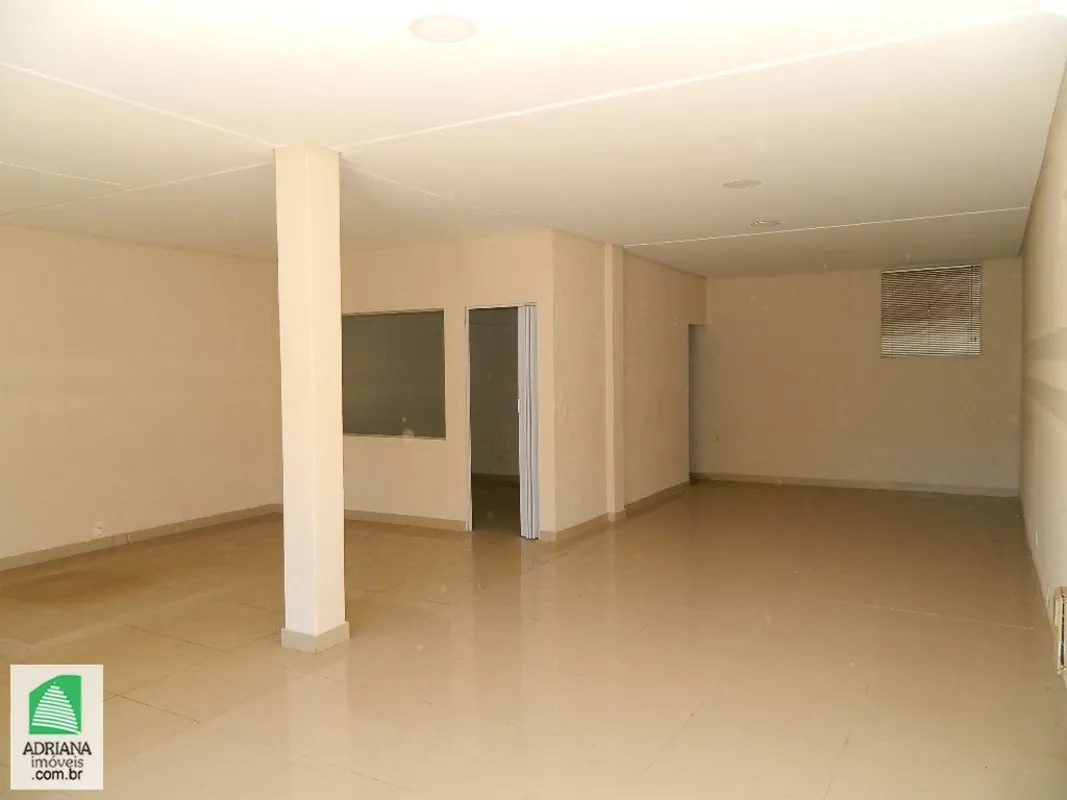 SALA COMERCIAL COM 2 SALAS, BANHEIRO, FRENTE PARA AV UNIVERSITÁRIA 29/03/26