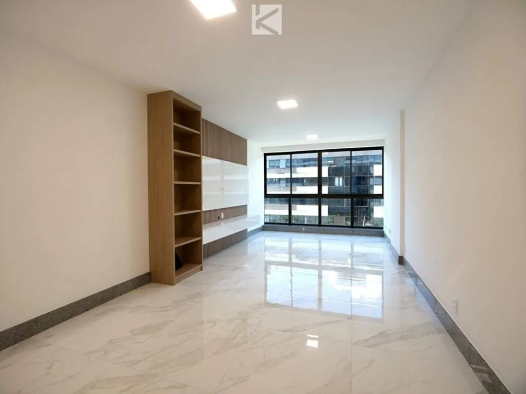 KONTÁ IMÓVEIS: Perto de você!Belíssimo Apartamento de 3 quartos na SQNW 102 (a q...