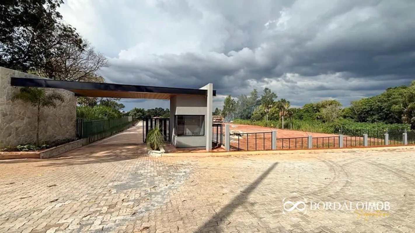 VILLA152960 - Última atualização: 13/06/26 23:31Excelente lote em condomínio rec...