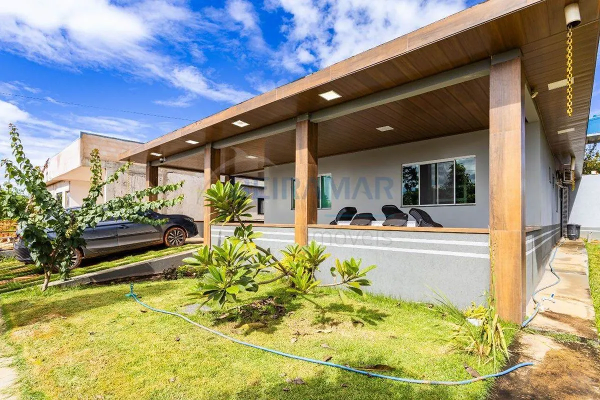 Casa alto padrão, 4 suítes, lote de 2.900 m², potencial de desmembramento - Colô...