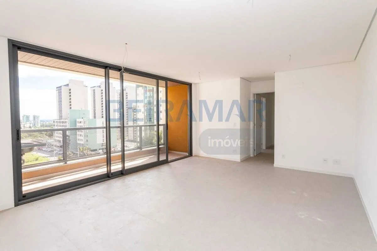 4 Quartos (1 Suíte + 2 Semi Suítes) | Vista Livre | Varanda Ampla | 2 Vagas | Ca...