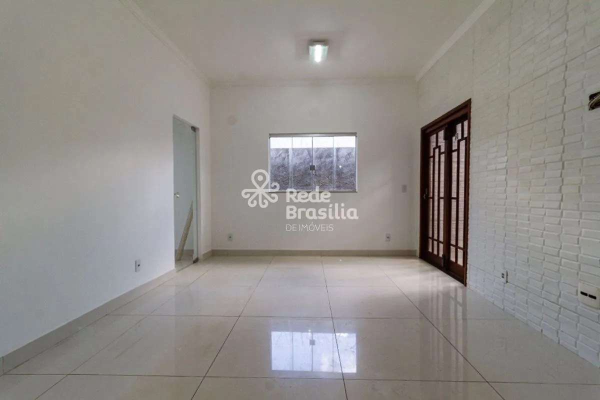 TH34838 - Colônia Agrícola Aguas Claras - Guará, Casa 03 quartos, 296m². Agende ...