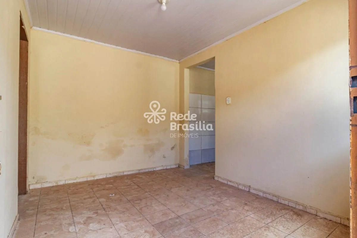 QNF 20 | 4 Casas no Lote - Taguatinga INVESTIDOR!Lote de 340m² com 273m² área co...
