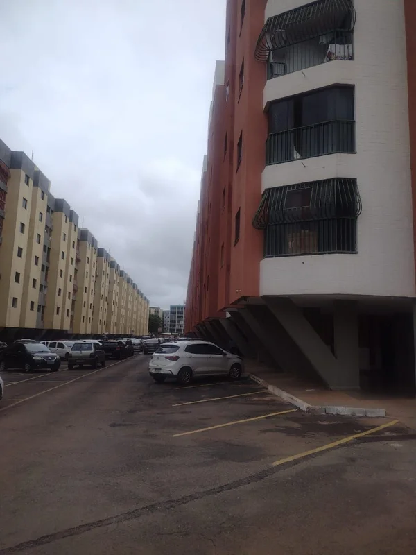 APTO FRENTE INTERNA, NA CERAMICA, TETO REBAIXADO, BLINDEX NO BANHEIRO, , RODA TE...