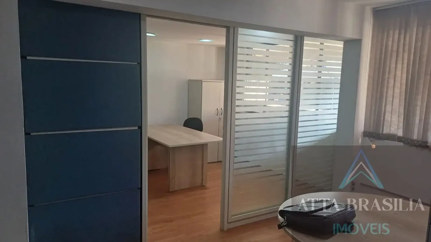 Sala Comercial de 42m² no Edifício Gemini Center, na CLN 107 Bloco B, ASA NORTE,...