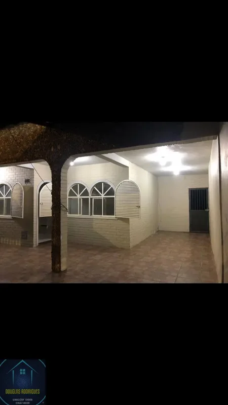Qnj 17 avenida ao lado do Biangulo casa com 3 quartos sendo 1 suíte sala copa co...