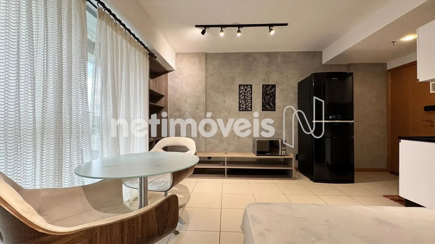 VISTA PARK SULDETALHES DO IMÓVEL:4° andar;Nascente; Mobiliado;01 Suíte reformado...