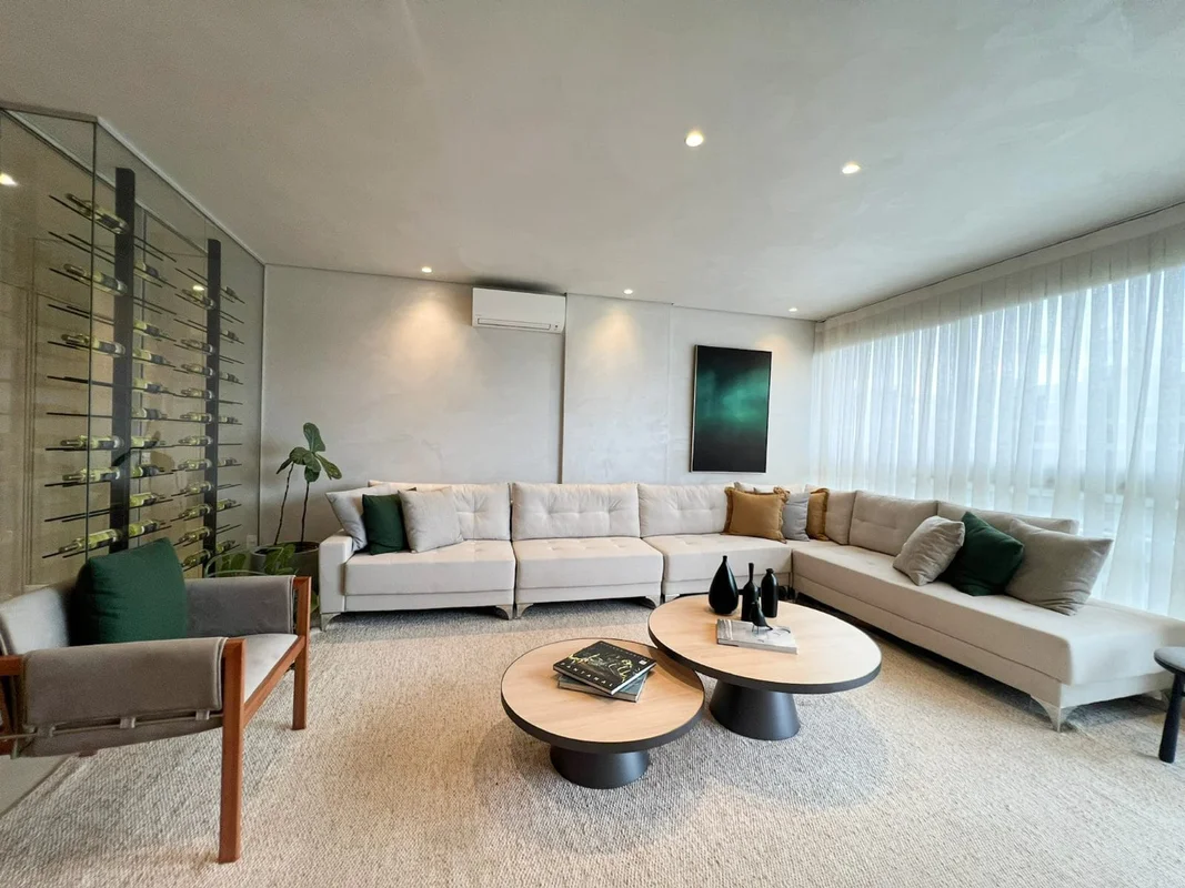 Julisce Alencar Assessoria Imobiliária vende:Exclusividade absoluta no Noroeste ...