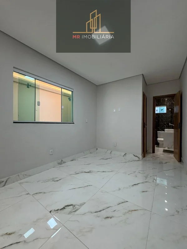 ?? SOBRADO À VENDA – RIACHO FUNDO II (QC 6)? Sua nova casa te espera!Viva com co...