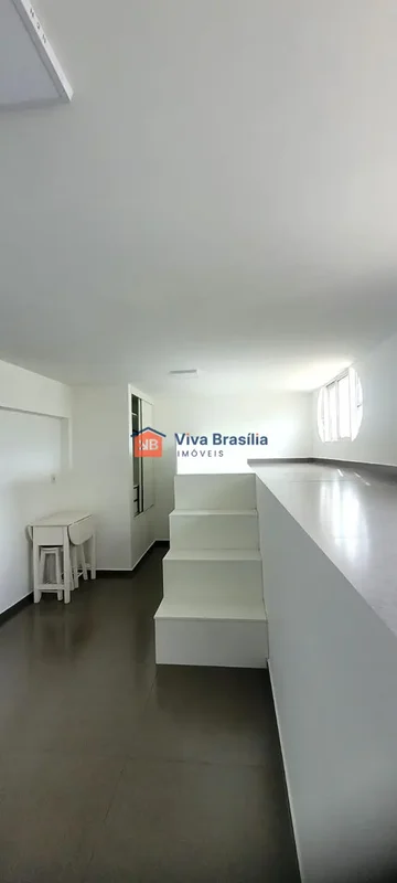 Descubra uma oportunidade única no coração de Brasília: uma acolhedora kitnet-st...