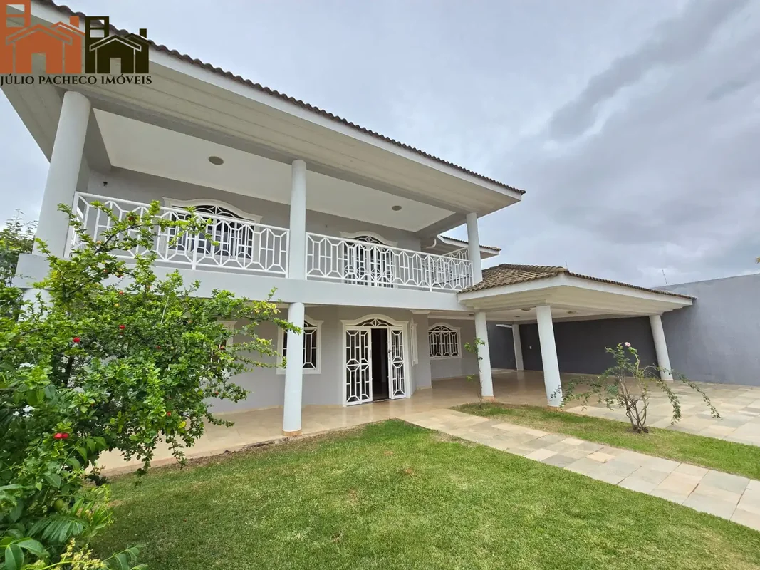 Júlio Pacheco Imóveis, apresenta esta excelente Casa em Condominio Fechado, Desc...
