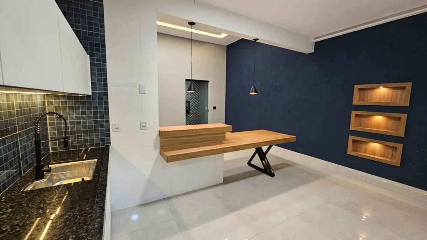 CASA 2 QUARTOS COM SUÃTE Ã? VENDA\n RESIDENCIAL BUENA VISTA GOIÃ?NIA-GO\n \n \n...