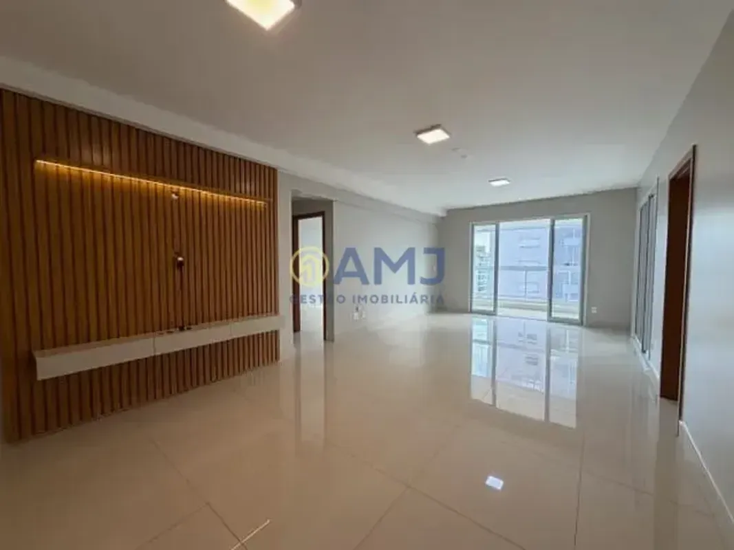 Apartamento amplo no Setor Bueno Av. T-3Se você busca localização privilegiada e...