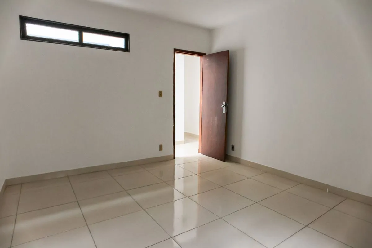 Excelente opção para aluguel – conforto e economia! Apartamento com 3 quartos, s...