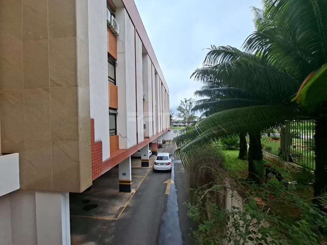KIT REFORMADA E MOBILIADA - SUDOESTEÁREA PRIVATIVA: 24 m²SOBRE O IMÓVEL: Kit já ...