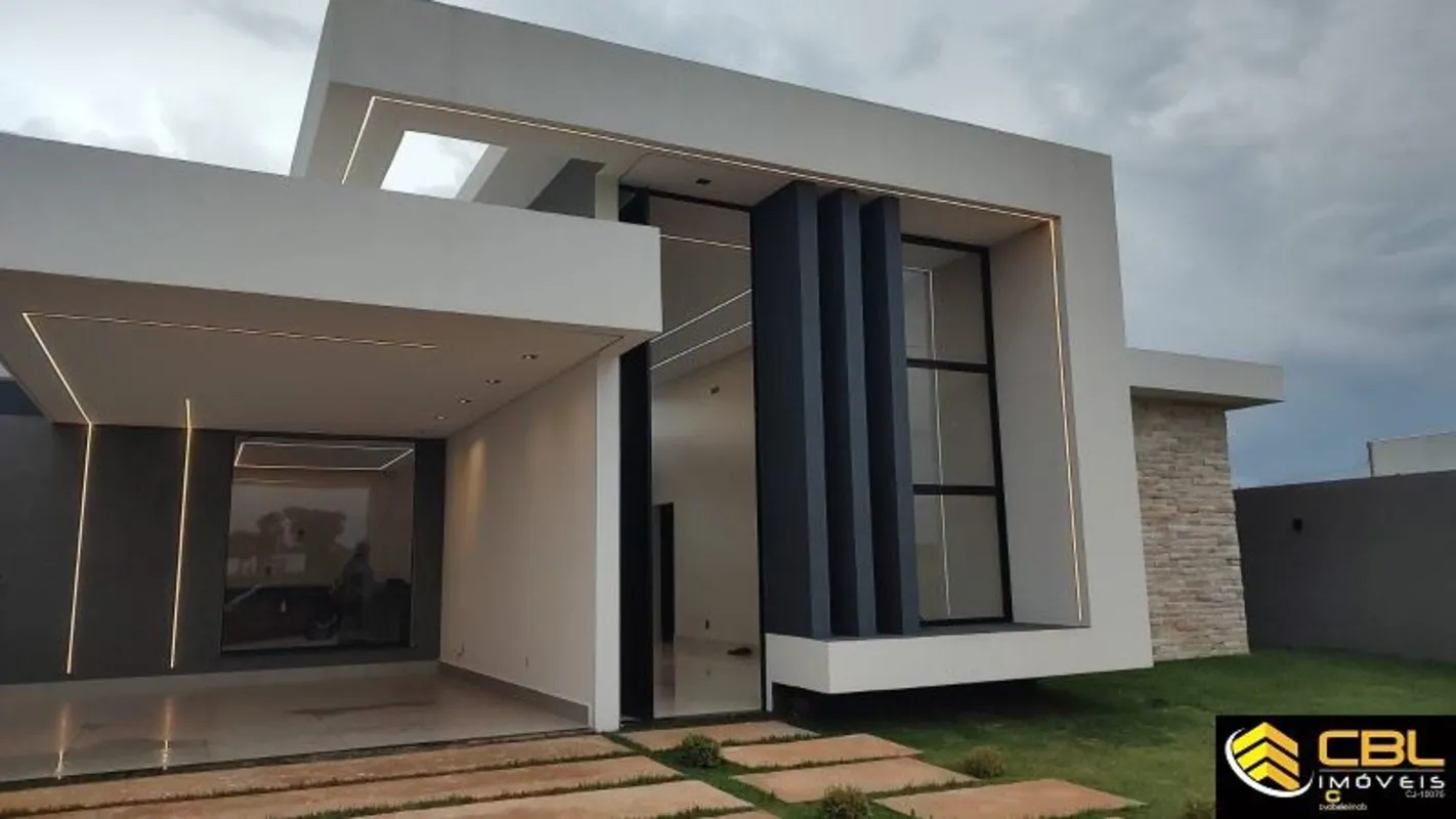 CBL IMOVEIS VENDE: Casa espetacular, com 3 quartos, 3 suítes, 3 salas, 5 banheir...