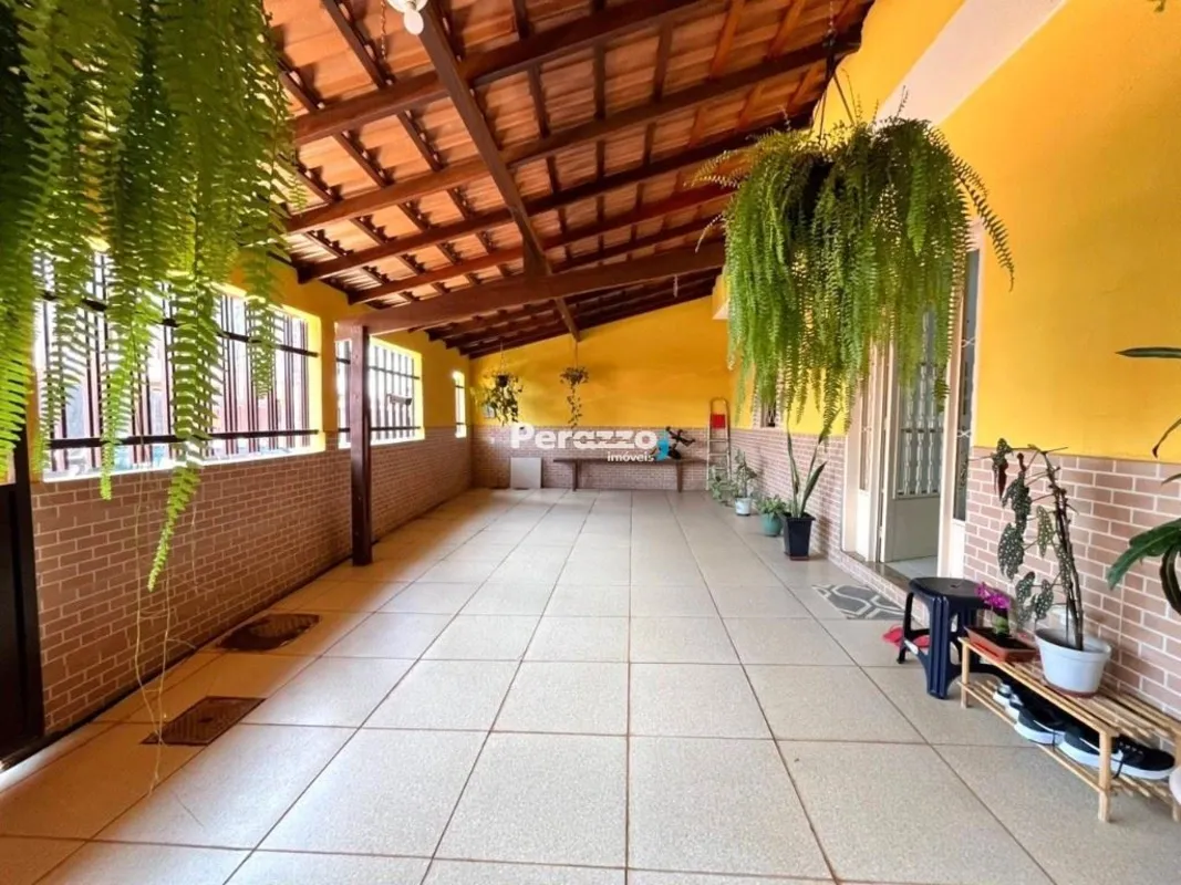 Ótima casa de 3 Quartos localizada no Vila Nova em São Sebastião por R$450.000,0...