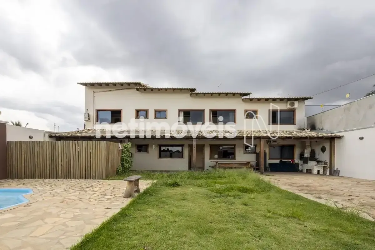 SOBRADO COLONIAL ALTO PADRÃO - 05 QUARTOS - SETOR HABITACIONAL VICENTE PIRES - C...