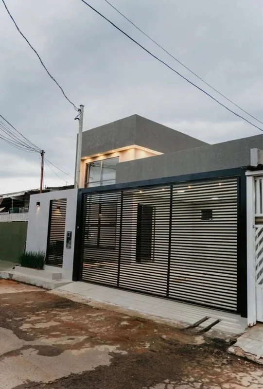 A Casa Mais Bonita do P Sul – Alto Padrão e Sofisticação!?? R$ 649.000Se você bu...