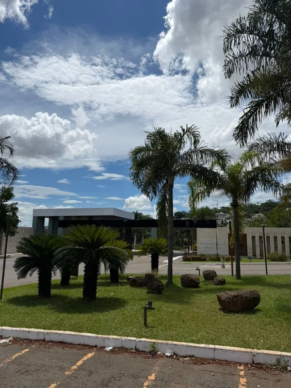 LOTEAMENTO – PORTAL DO SOL MENDANHA | GOIÂNIAExclusividade, espaço e alto padrão...