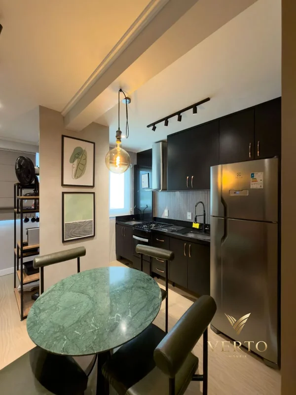 Imagine morar em um apartamento mobiliado no exclusivo Privilege Residence, loca...