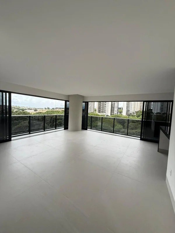 Imagine morar em um apartamento espaçoso na Rua 56, no Quasar Flamboyant, bairro...