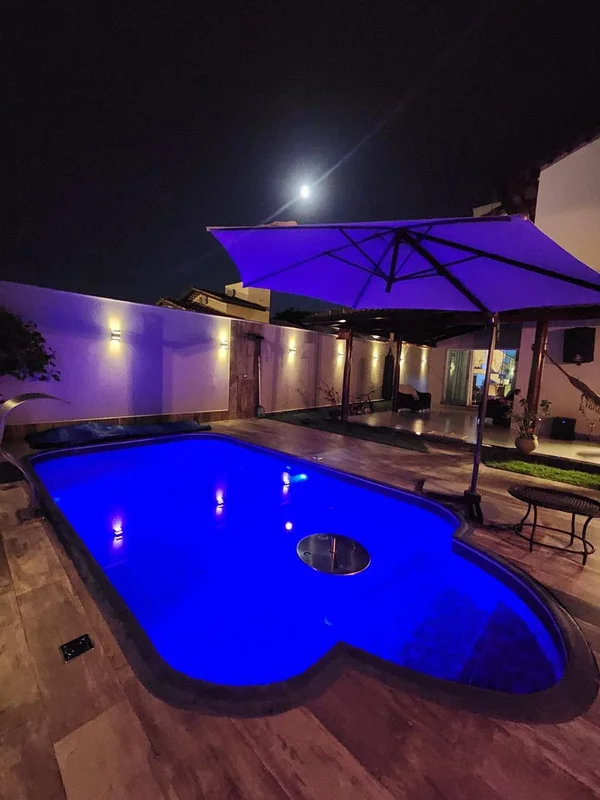 Sobrado no Portal do Sol 1* 360 m2 terreno* 260 m2 construção* 4 quartos sendo 2...