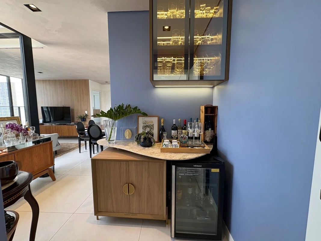 VILLAGGIO - Cobertura de 2 quartos 2 vagas reformadaUma cobertura para viver bem...