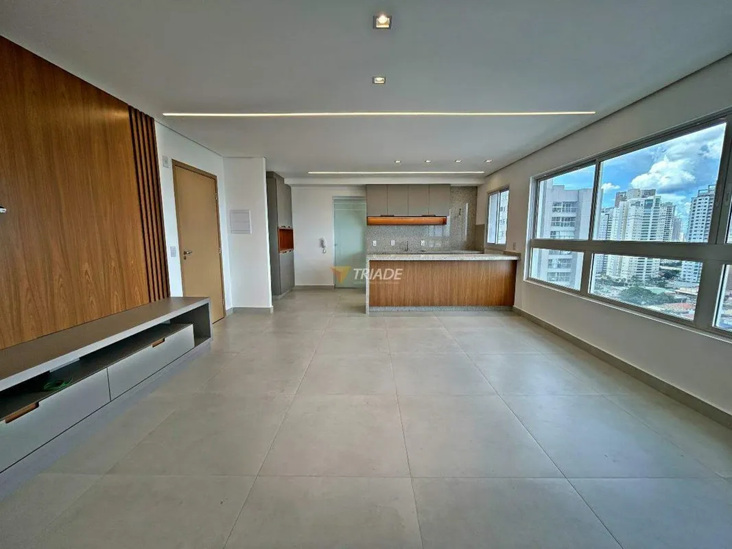 Apartamento moderno, espaçoso e em andar alto no Setor Serrinha!Este excelente a...