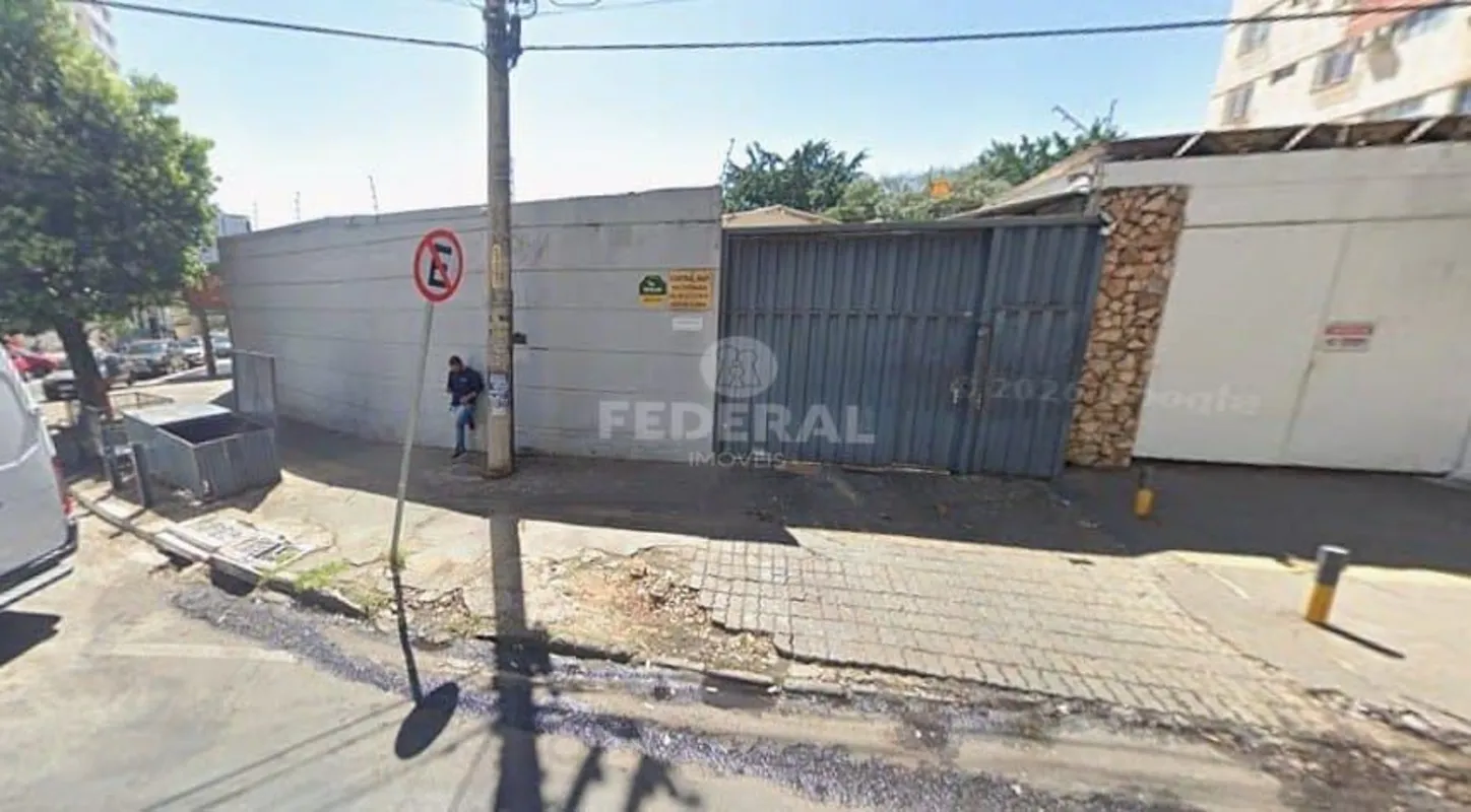 loja comercial de esquina - contendo vários ambientes - varias salas, copa, cozi...