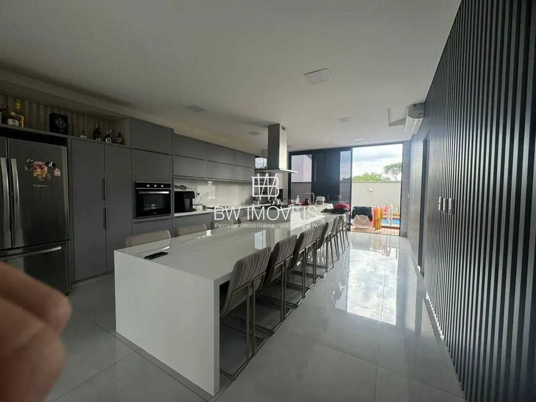  Casa Térrea de Alto Padrão no Condomínio do Lago – Luxo, Sofisticação e Pronta ...