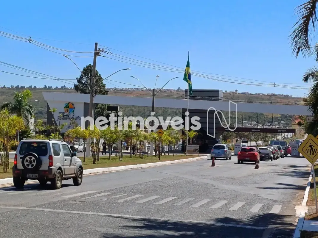 Excelente lote Regularizado e Escriturado no Condomínio Alto da Boa Vista na qua...