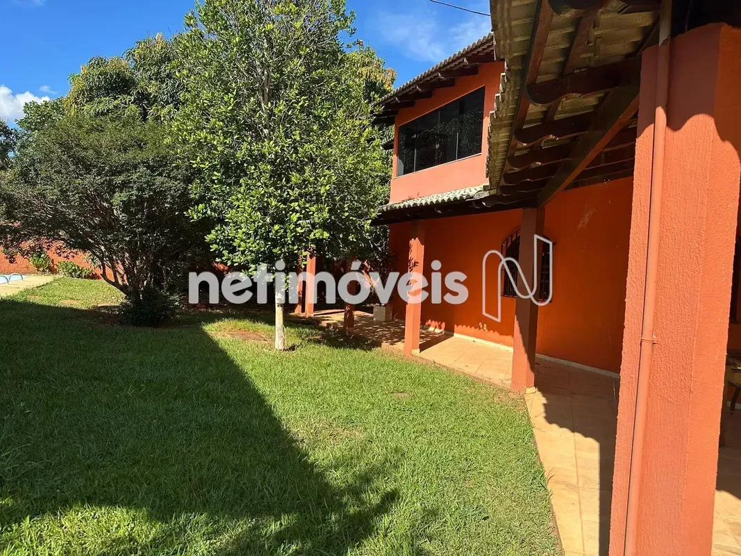 Agradável casa pra quem busca conforto, tranquilidade, espaço e qualidade de vid...