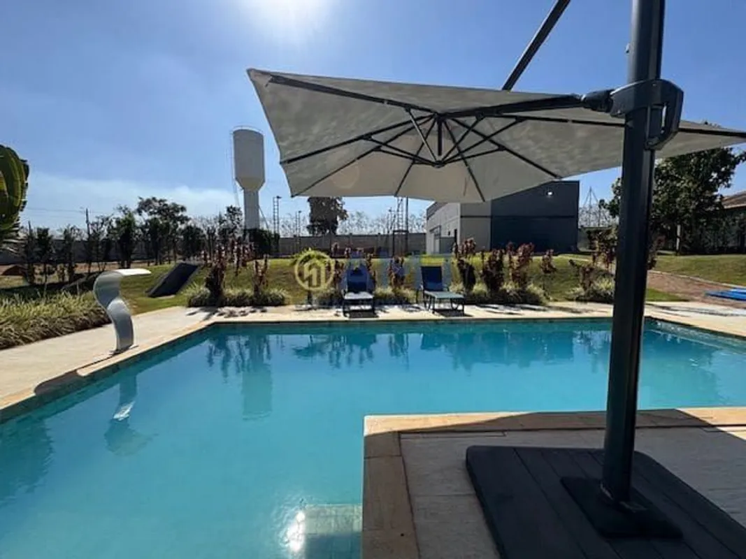 CASA TÉRREA À VENDA COND. COUNTRYVILLE HIDROLÂNDIA/GO 4 suítes plenas Casa térre...