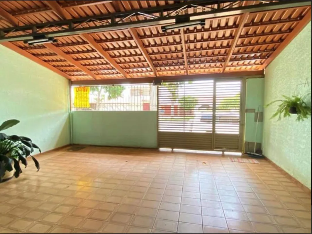 Oportunidade perfeita para adquirir sua casa no Jardim Guanabara III- 3 Quartos ...