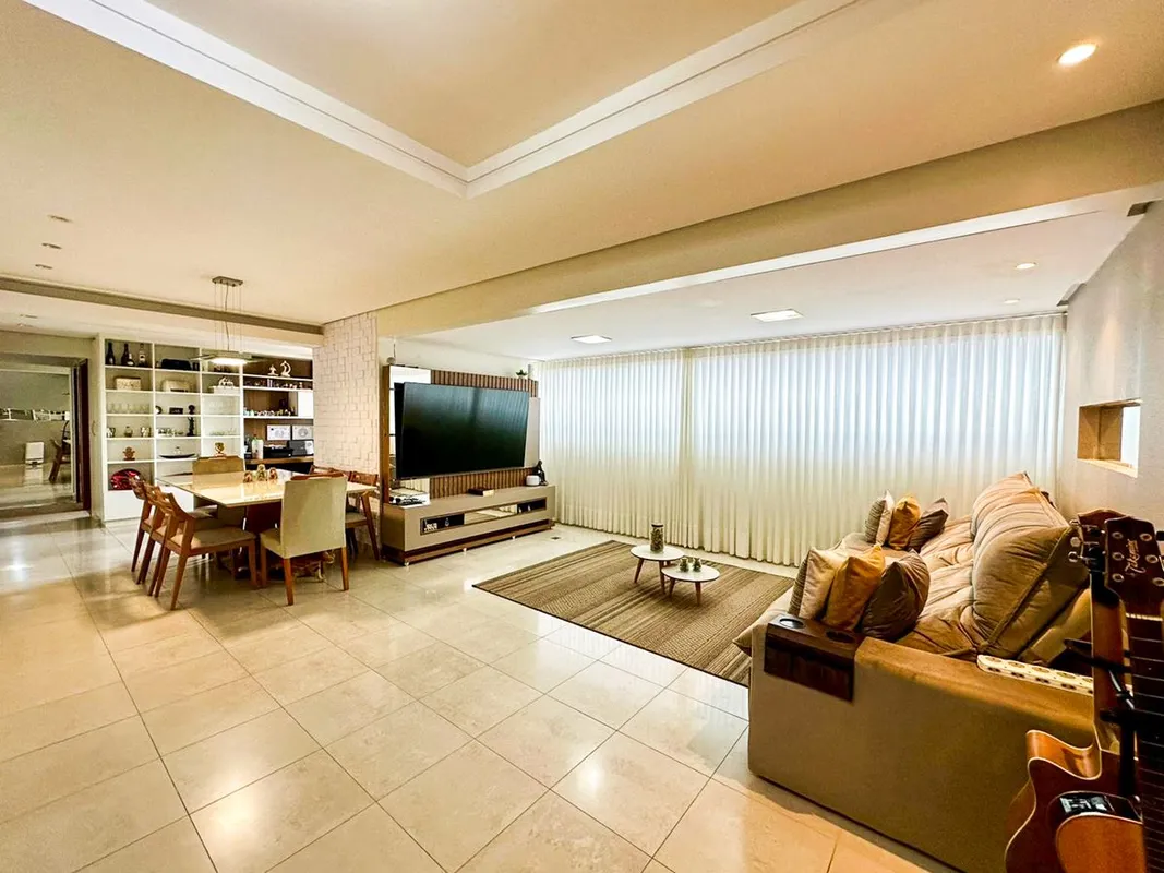 Apartamento de 110m² com 03 quartos, sendo 01 suíte, office e lavabo. Imóvel mob...