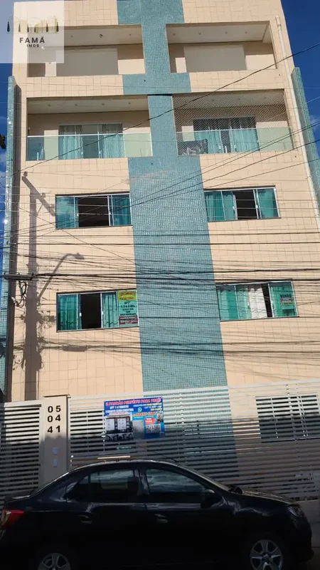 Conveniente e acolhedor, este apartamento de 1 dormitório na QN 5 Conjunto 4, Ri...