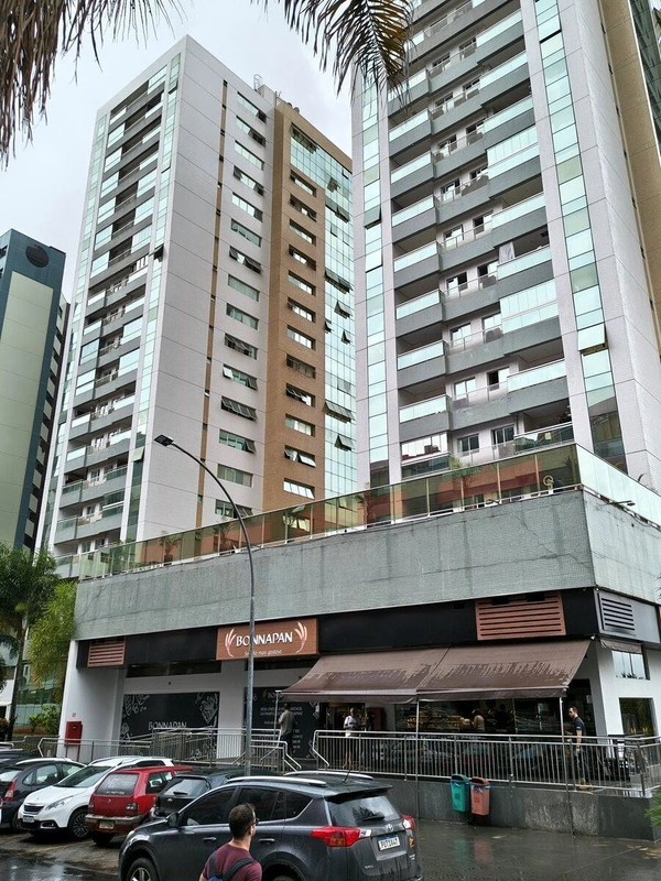 Apartamento de 01 quarto, cozinha americana, ótima ventilação e iluminação, anda...