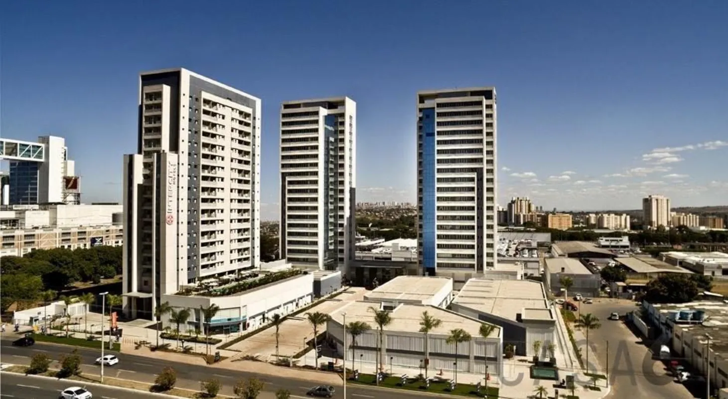 Andar corporativo ao lado do Taguatinga Shopping - Aguas ClarasOportunidade únic...