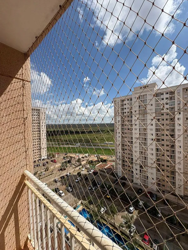 Apartamento de 52 m² com: Sala ampla para até 2 ambientes; Cozinha com armários ...