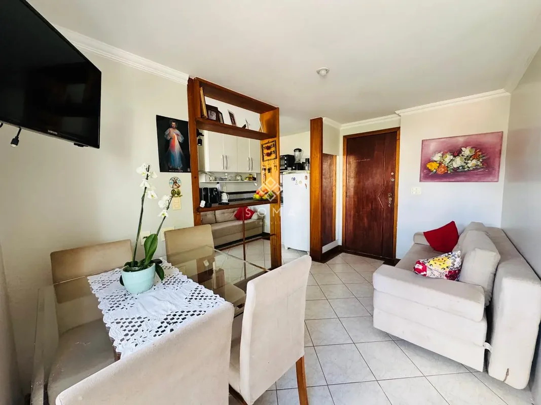 ESPECIFICAÇÕES DO APARTAMENTO: - 40,39m² - Sala - Varanda - Cozinha com armários...