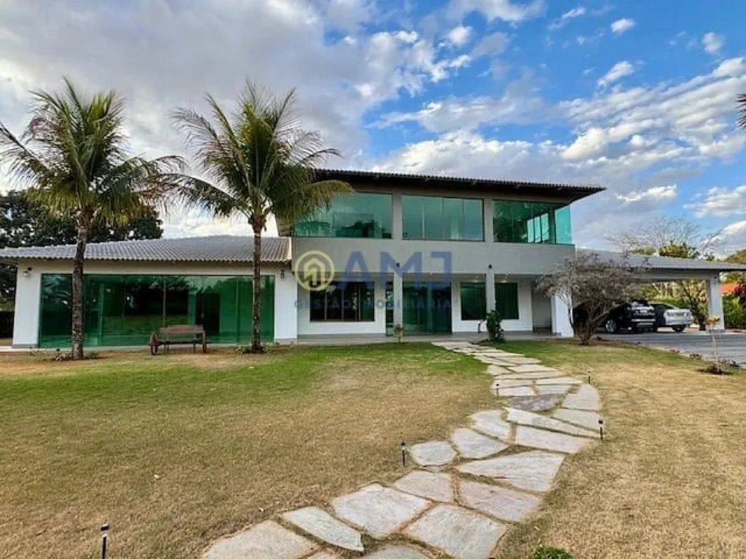 CHÁCARA DE LUXO À VENDA COND. CALIFÓRNIA SANTO ANTÔNIO DE GOIÁS Terreno com 4.70...