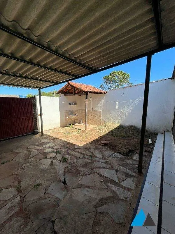 Oportunidade de compra de uma casa residencial localizada no Bairro Varjão, em B...