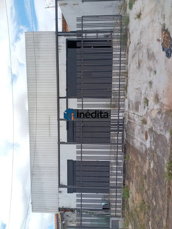 LOCALIZAÇÃO:Localizado no Setor Jardim Maria Inês, em Aparecida de Goiânia, o im...
