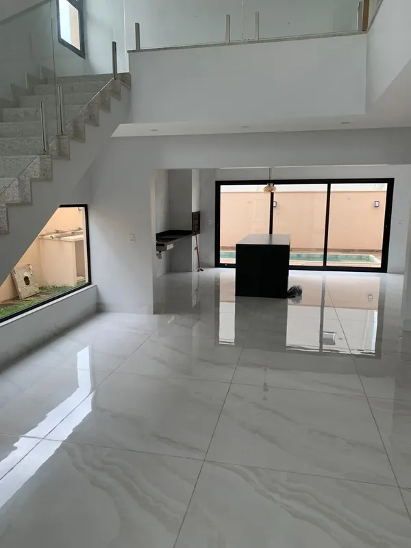 Sobrado de alto padrao em condomínio localizada no bairro Residencial Parqville ...