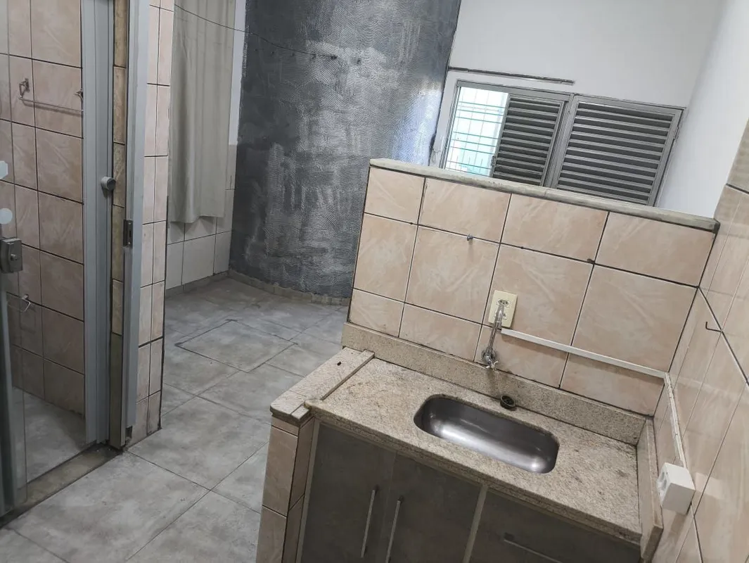 Oportunidade imperdível para morar bem localizado!Kitnet disponível para locação...